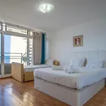 Apartment Iconic Penthouse 706 On *