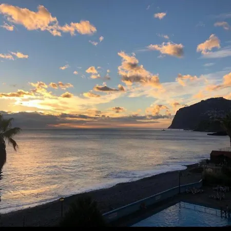 Iconic Penthouse 706 On